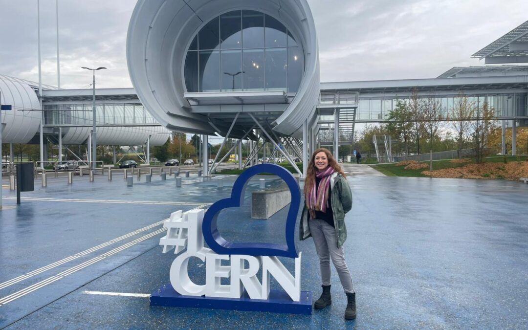 Francisca Garay, directora alterna de Saphir, participó en prestigioso workshop de partículas subatómicas elementales en Francia, y en “ATLAS Week”
