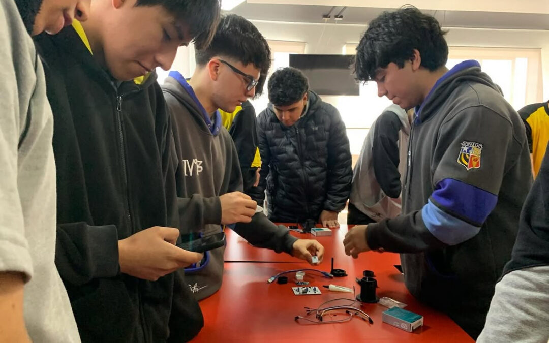 La ciencia llega al aula: SAPHIR acerca la física de partículas a escolares del Norte Grande