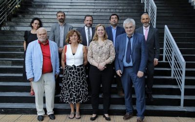 Task Force: comisión del CERN en Chile visita instalaciones del Instituto Milenio SAPHIR en la UNAB